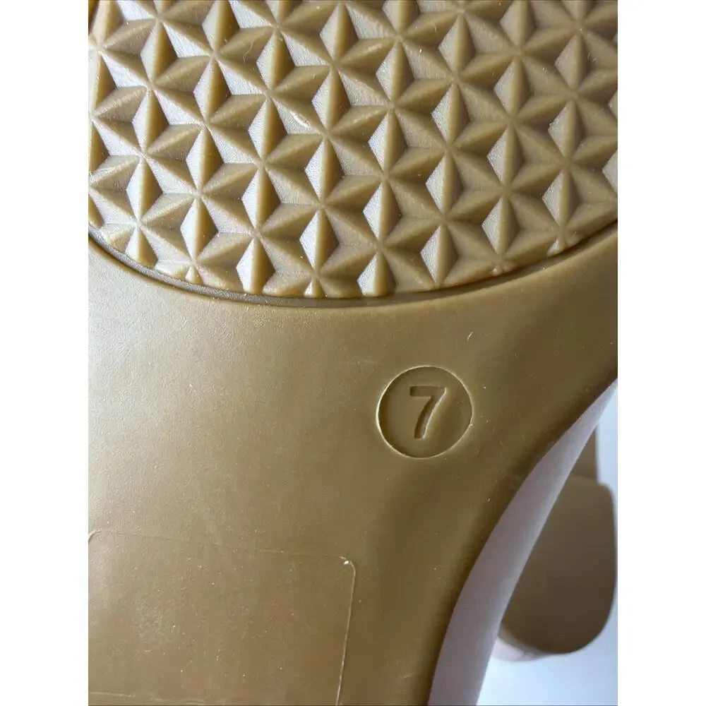 Tahari Womens Blush Rose Gold Faux Leather Loft Mary Jane Ballet Flats Sz 7